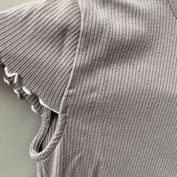 Sunday Best T-shirt - Picture 4 of 4